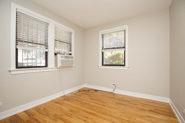 Building Photo - 2917 N Mildred Ave