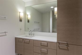 Building Photo - 303 Third St