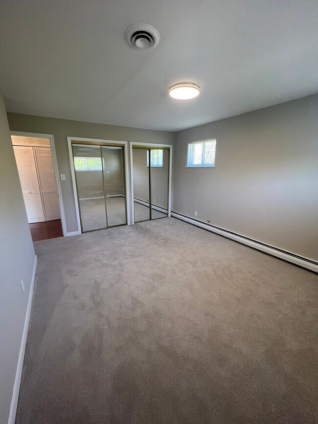 Building Photo - 5421 Sargent Rd