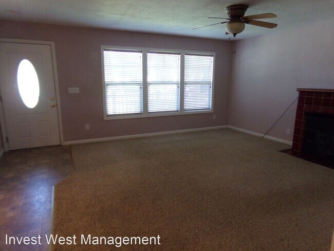 Building Photo - 2 br, 1 bath House - 2645 Field St