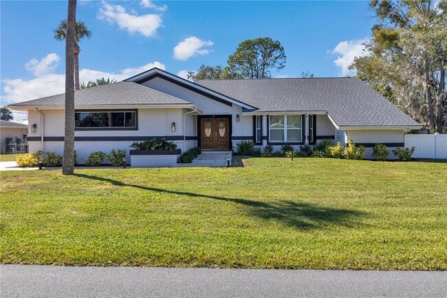 Building Photo - 1542 SE Pinwheel Dr