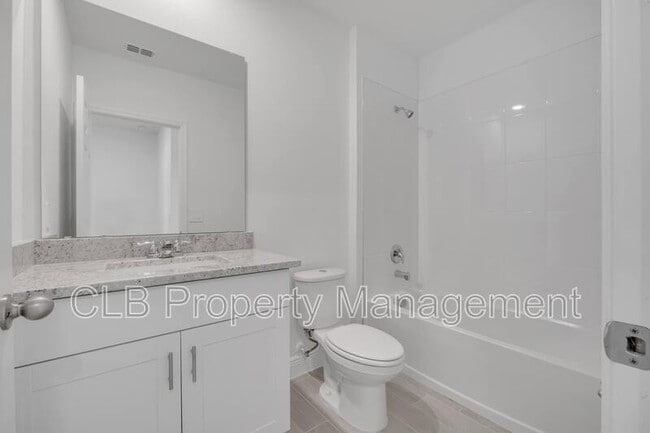 Building Photo - 132 Lost Ball Dr