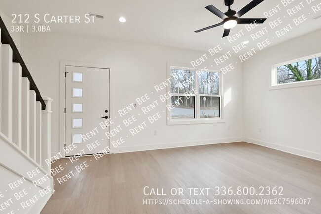 Building Photo - 212 S Carter St