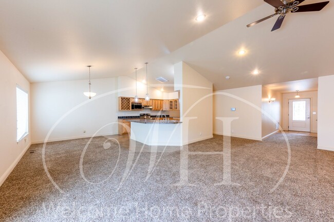 Building Photo - Spacious Home with Vaulted Ceilings