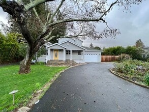 Building Photo - Custom Features, 3 Bedroom, 2 Bathroom, Napa Home