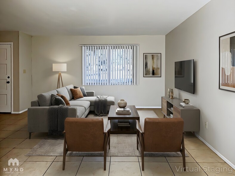 Building Photo - 5924 N 83rd St