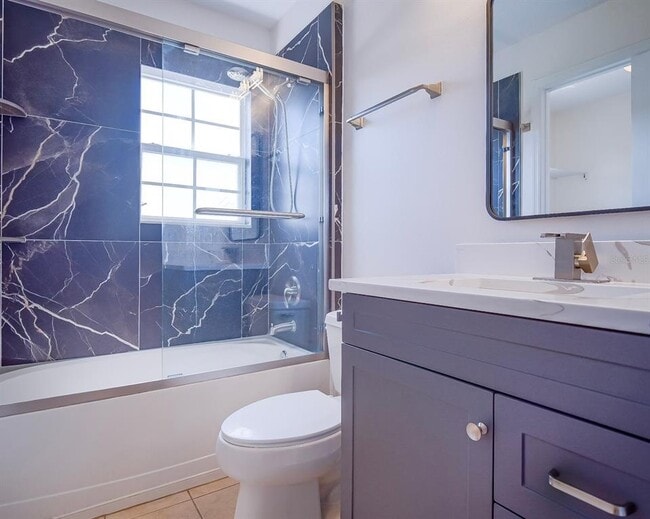 Building Photo - 10033 Moorshire Cir