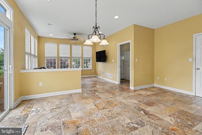 Building Photo - 228 Leffler Cir