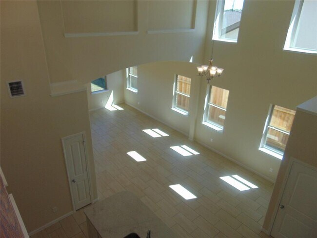 Building Photo - 24782 Levante Dr