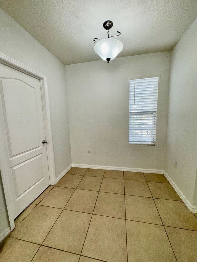 Building Photo - 1374 Cypress Ridge Loop