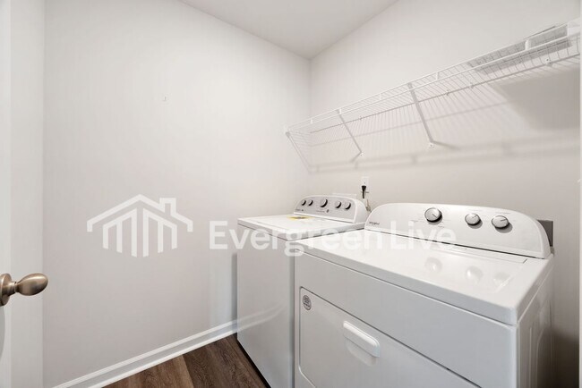 Building Photo - coming soon