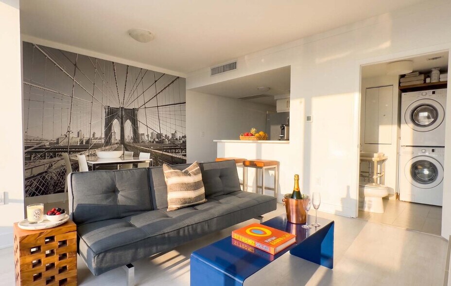 Building Photo - 2889 McFarlane Rd