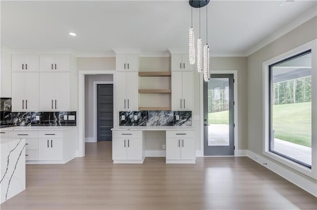 Building Photo - 37 Deer Cyn Dr