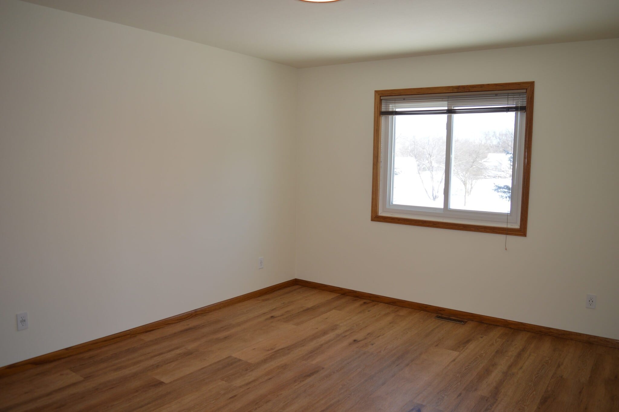 Building Photo - 2668 Mutchler Rd