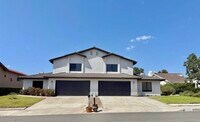 Building Photo - 2732 Luciernaga St