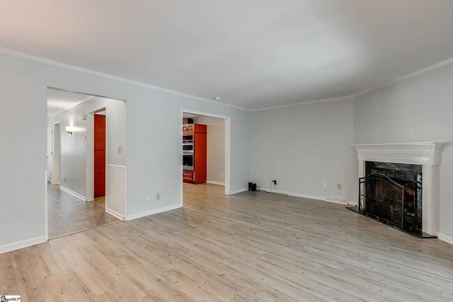 Building Photo - 9 Hillington Pl
