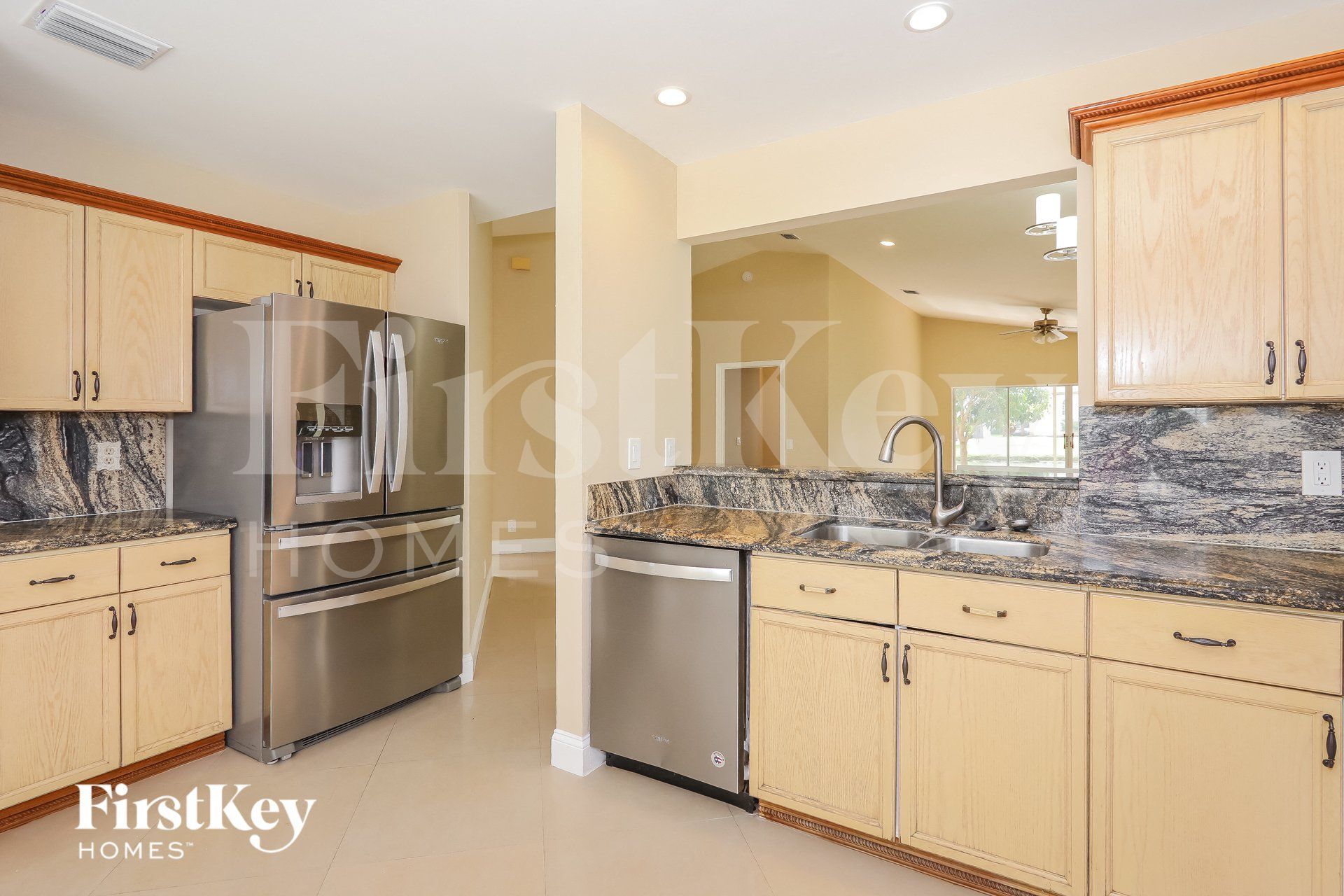 Building Photo - 6193 Lansdowne Cir