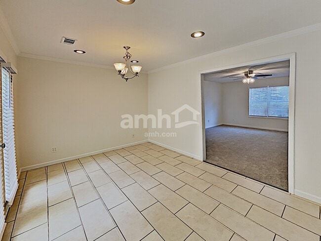 Building Photo - 1067 Woodsong Pass Ct