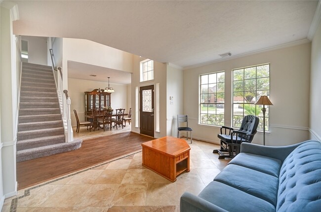 Building Photo - 11906 Dinosaur Valley Dr