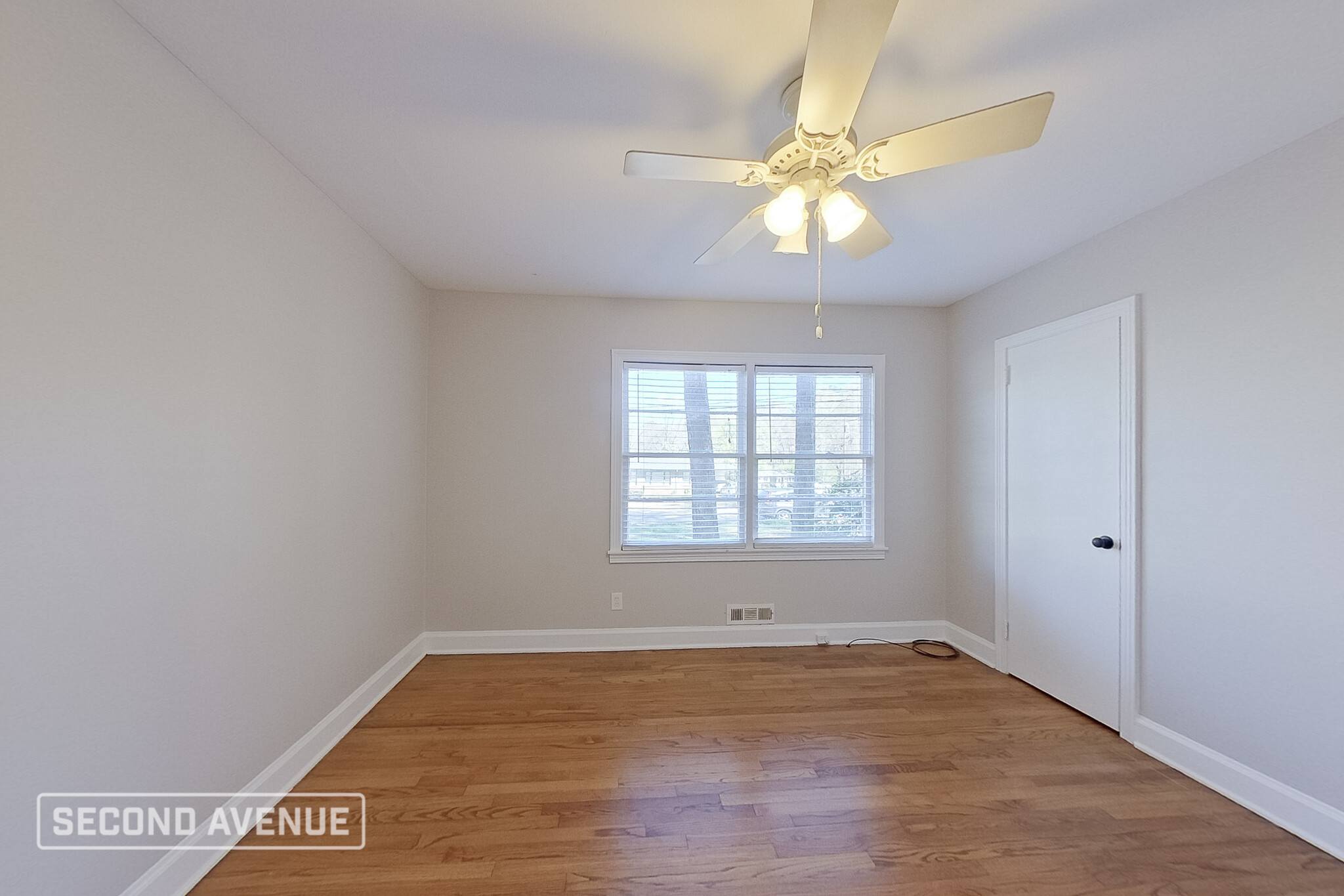 Building Photo - 817 Martinwood Ln