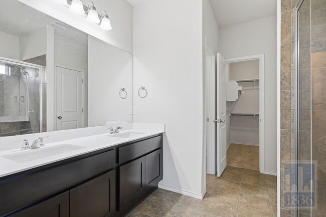 Building Photo - 720 Coltrane Dr