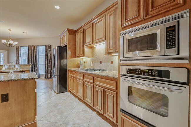 Building Photo - 2226 Arrowwood Trail