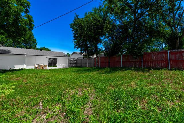 Building Photo - 3704 Strayhorn Dr