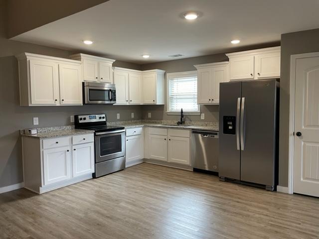 Building Photo - 303 Laurel Woods Dr