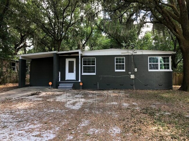 Primary Photo - 6710 Helston Ct