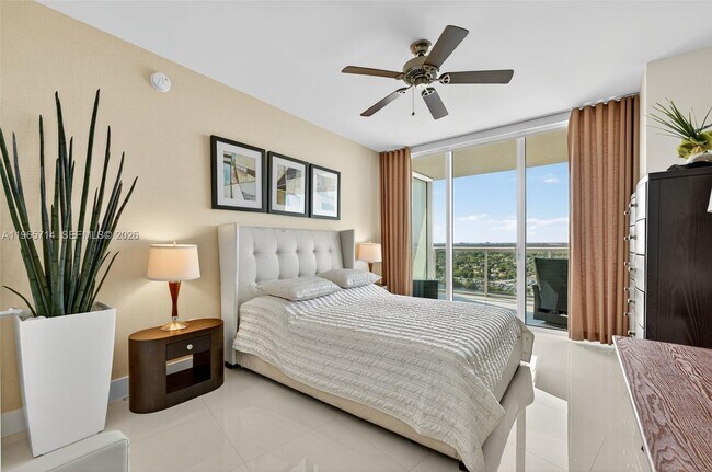 Building Photo - 1 N Ocean Blvd