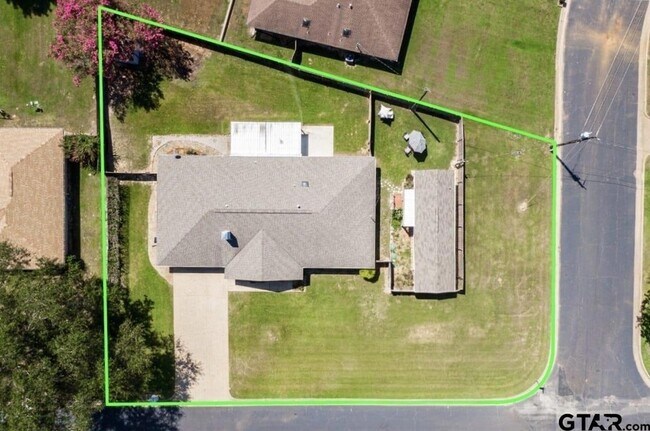 Building Photo - 10801 Harvestwood Drive