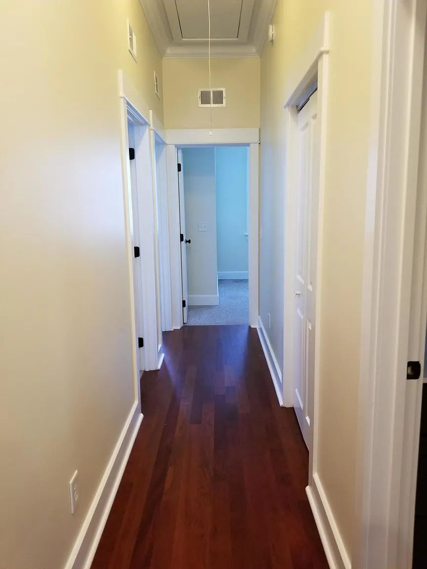 Building Photo - 245 Rutledge Ave