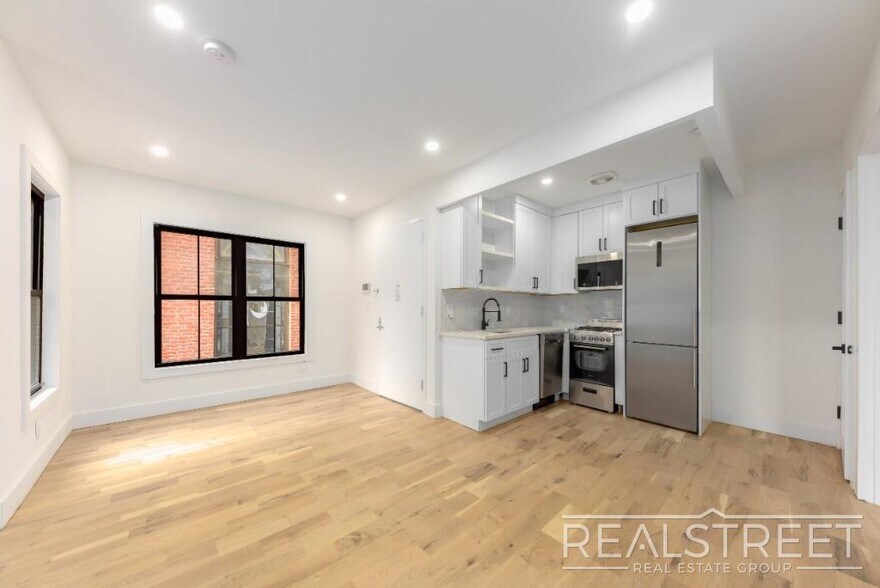 Primary Photo - Brand New 2 Bed in Greenwood with W/D in u...
