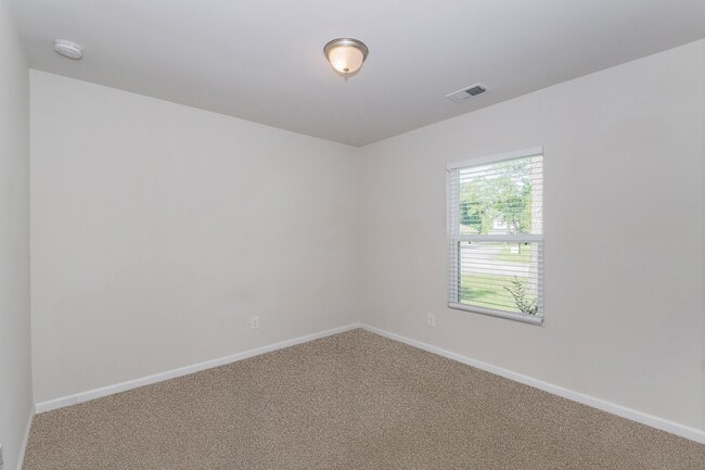 Building Photo - 112 Saddle Brooke Trce