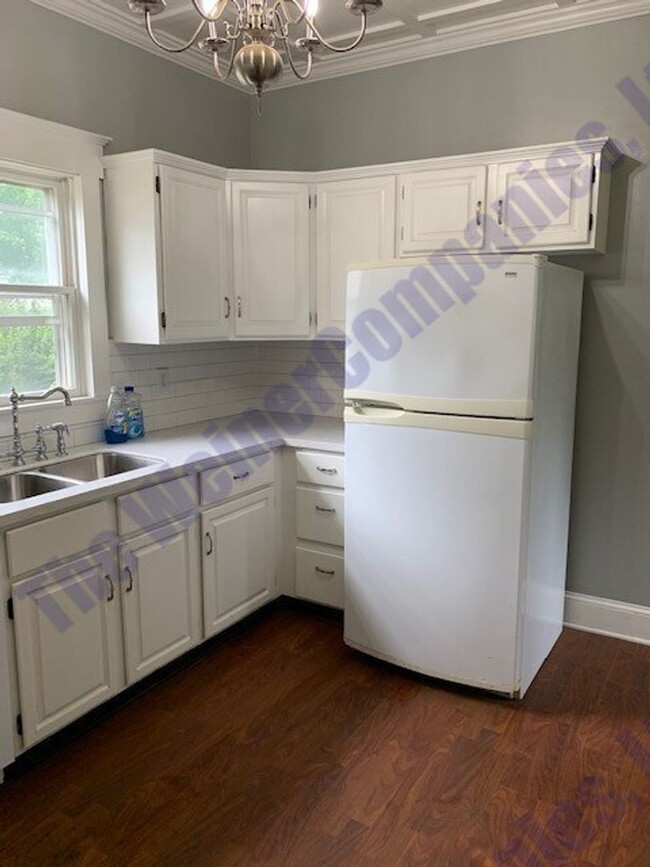 Building Photo - Now leasing for August!