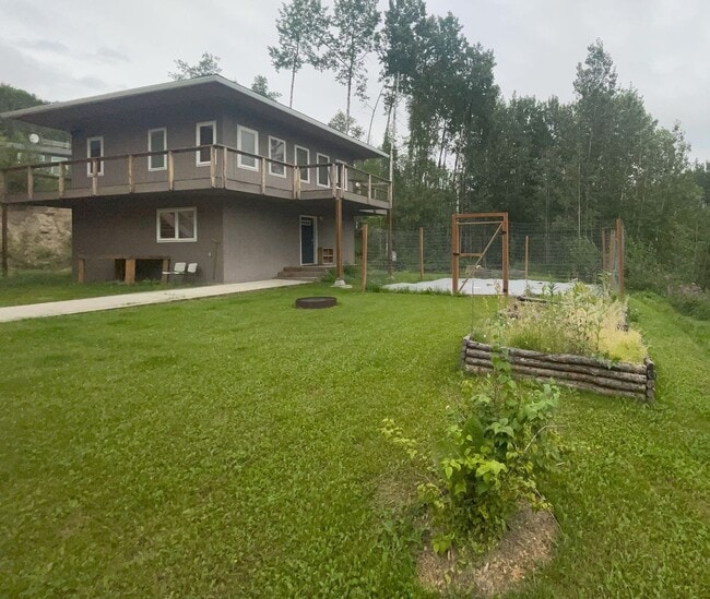 Primary Photo - Beautiful 2-bedroom 1.5-bathroom home