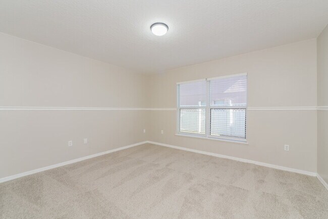 Building Photo - 178 Anzio Dr