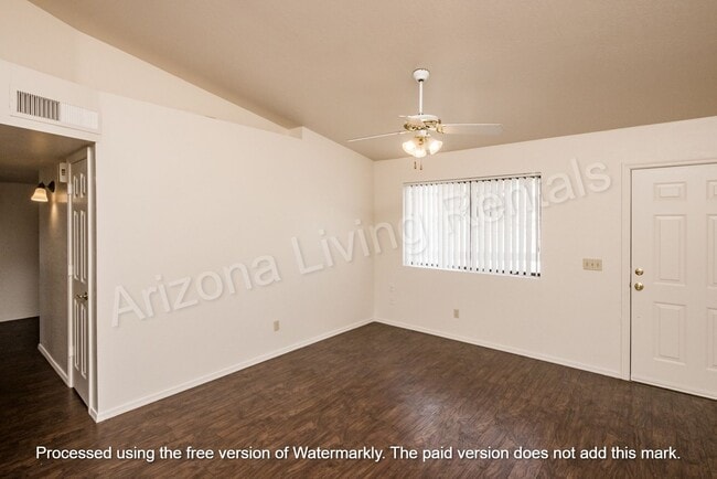 Building Photo - VALUE MEETS COMFORT!