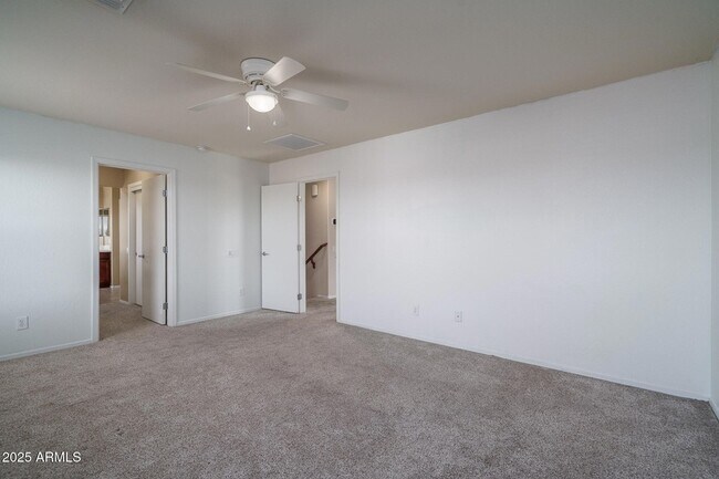 Building Photo - 10822 W Saddlehorn Rd