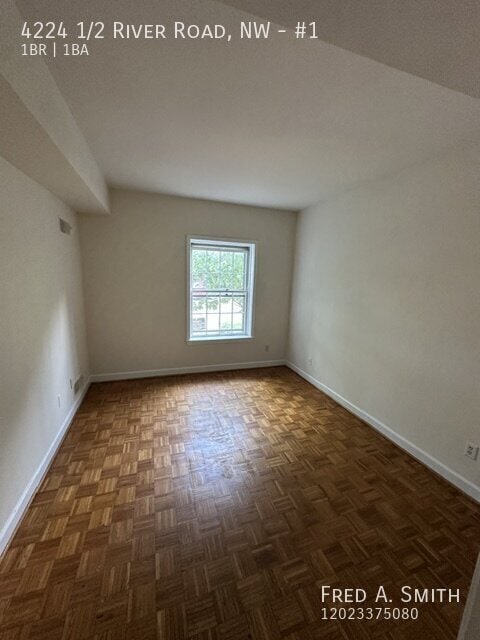 Building Photo - 4224 1/2 River Road, NW-#1