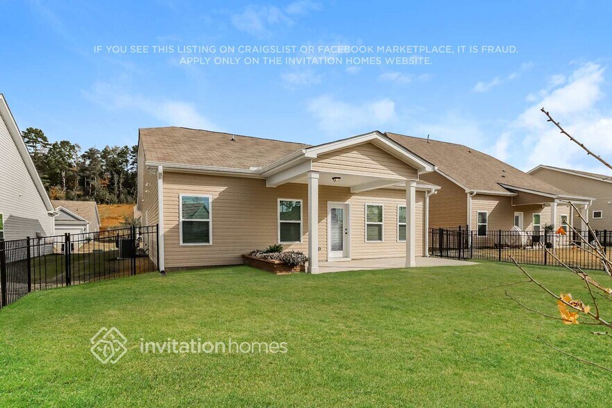 Building Photo - 7818 Creek Park Dr