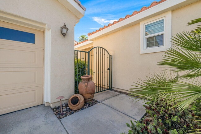 Building Photo - 61275 Fire Barrel Dr