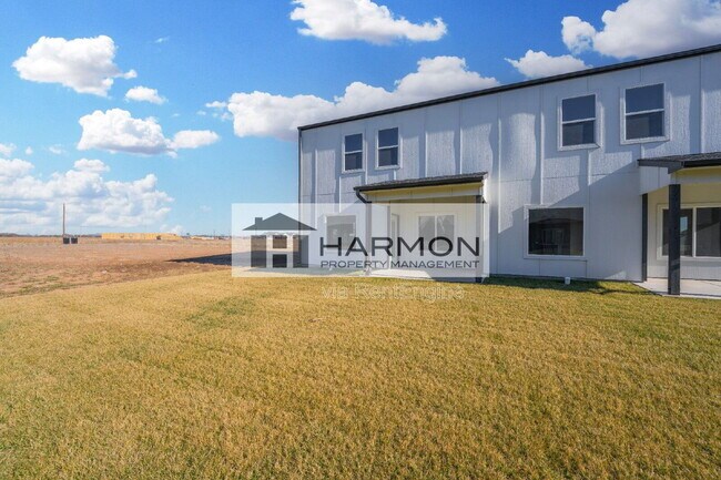 Building Photo - 2078 N Reece Ct