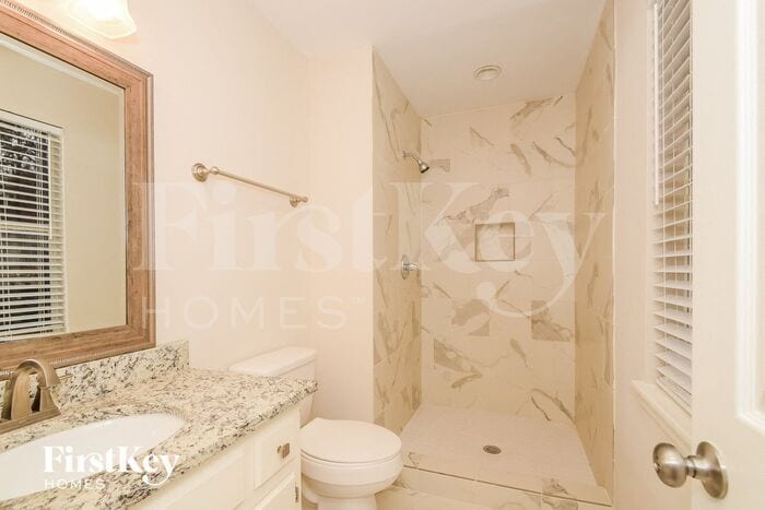 Building Photo - 1131 Dearing Downs Dr