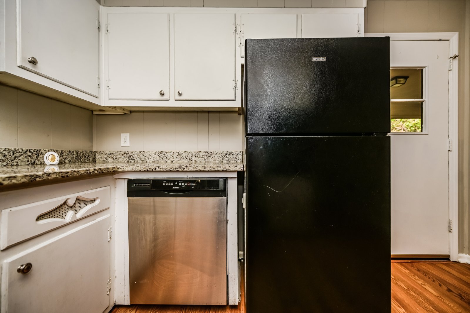 Building Photo - 6611 Perkins Cir