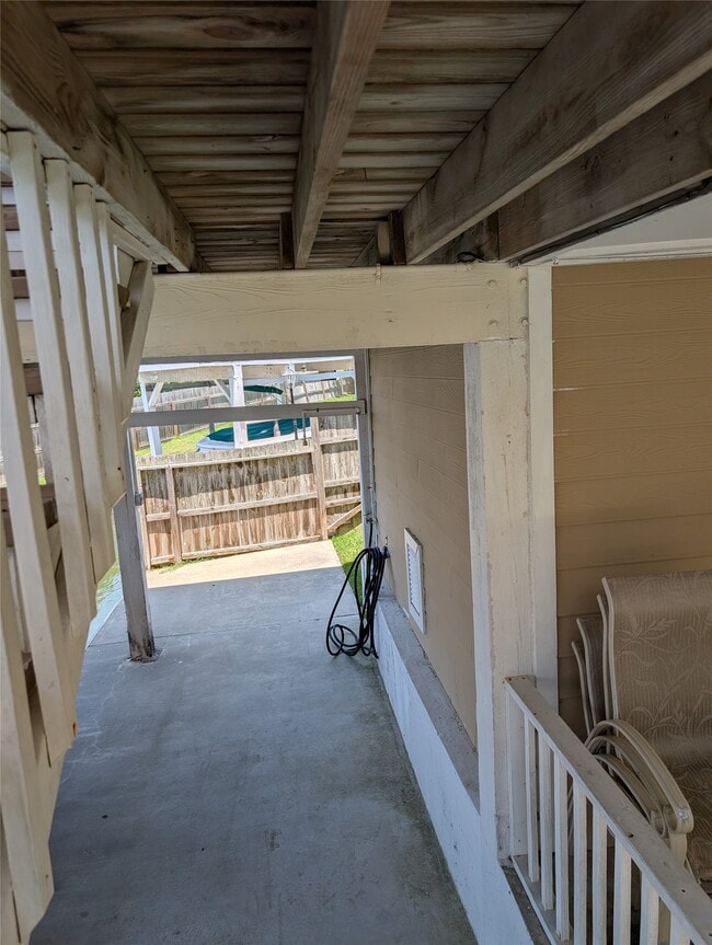 Building Photo - 16528 Tortuga Way