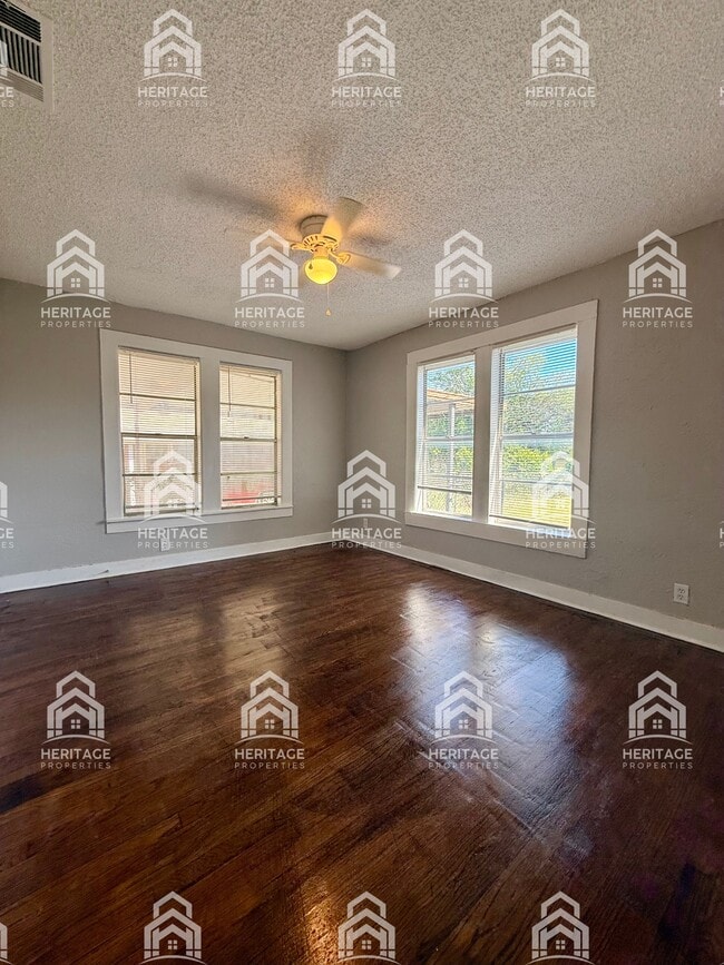 Building Photo - 5809 Kilpatrick Ave