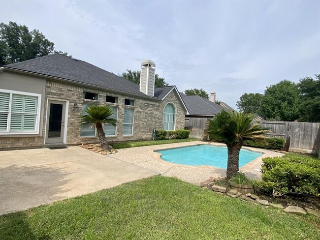 Building Photo - 7807 Highland Glen Dr