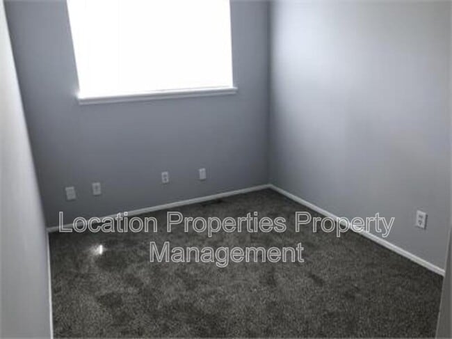 Building Photo - 826 Kentucky St