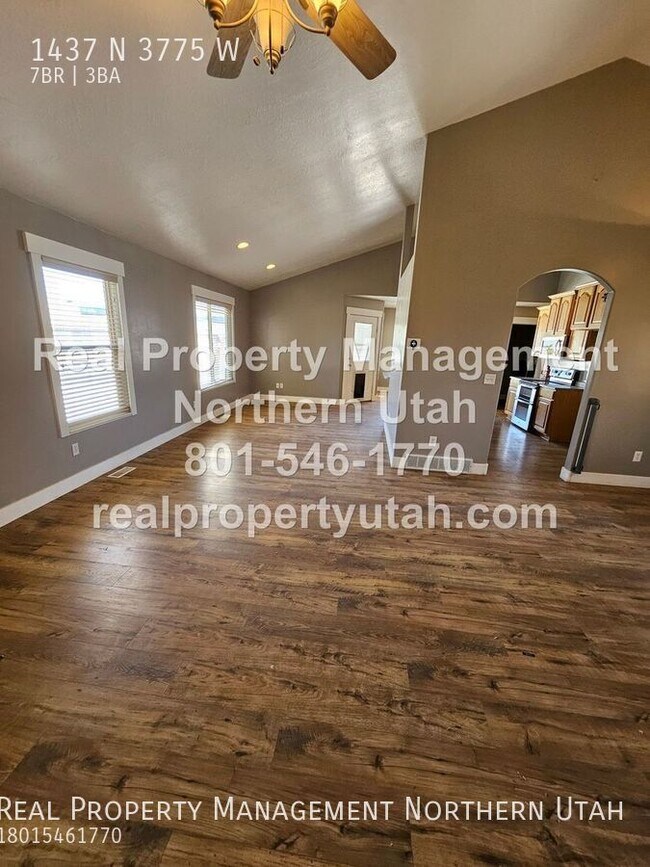 Building Photo - 1437 N 3775 W